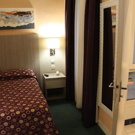 Hotel Excelsior Paris Bagian luar foto